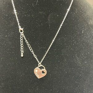 Heart-shaped mom pendant